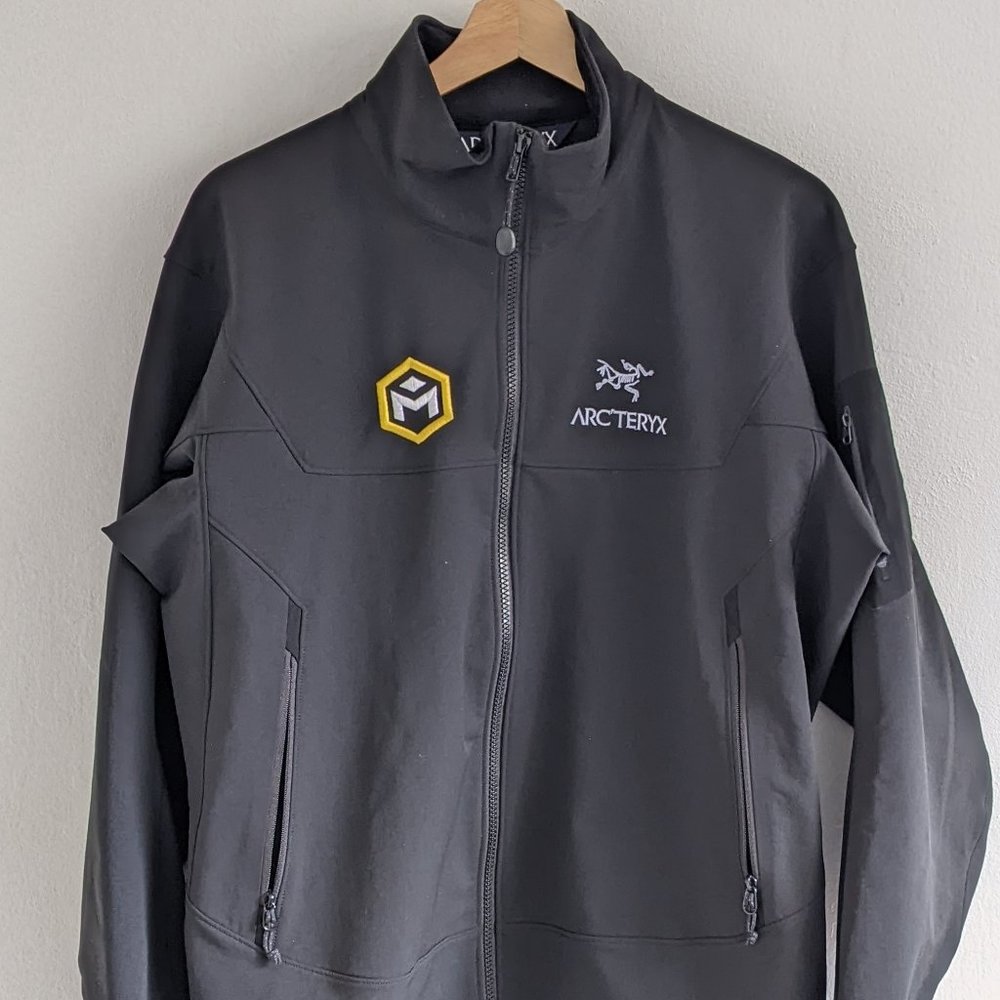 Arc'teryx Men's Black Jacket